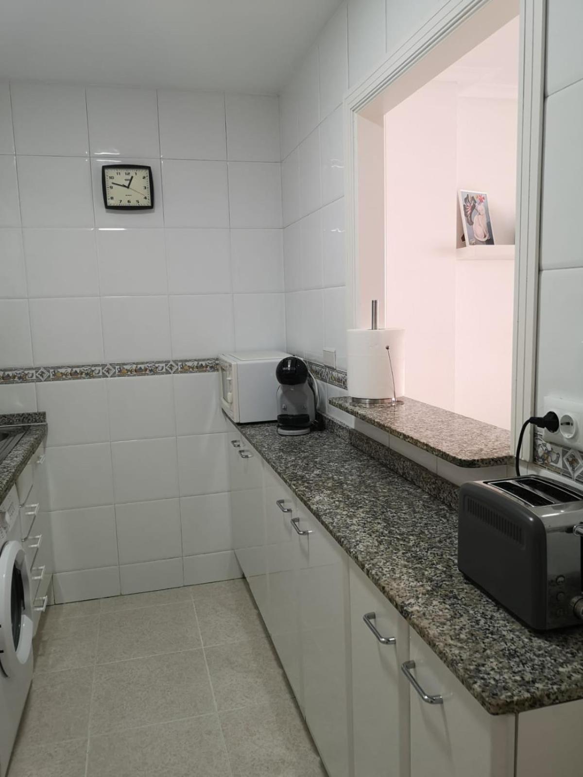 Cajal Apartments ซานตาโปลา ภายนอก รูปภาพ