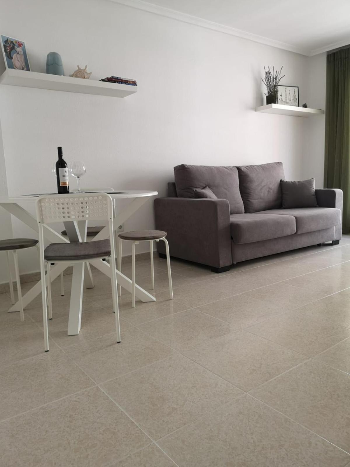 Cajal Apartments ซานตาโปลา ภายนอก รูปภาพ